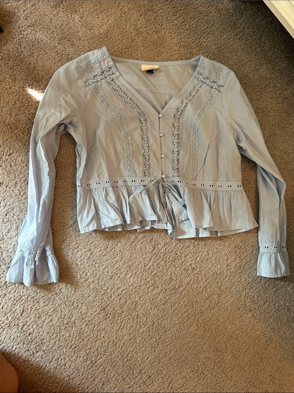 Universal Thread Light Blue Lace-Trim Buttoned Peplum Blouse